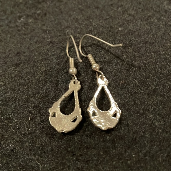 Silver Tone Dangle Earrings with Blue Green Stone - Picture 3 of 4